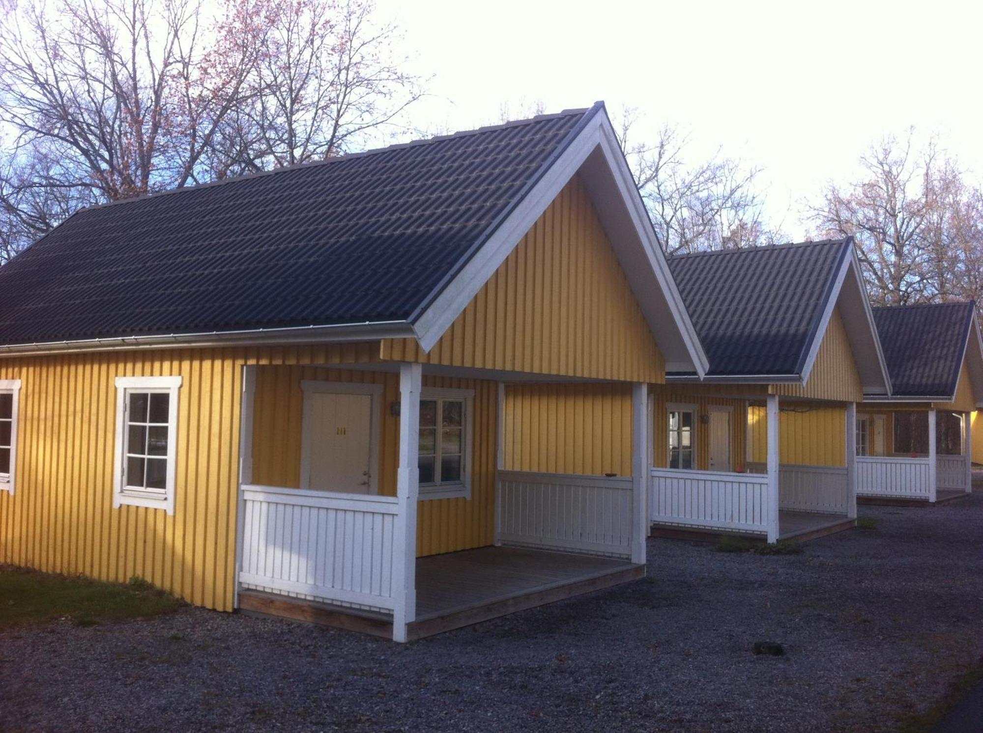 אסקילסטונה Vilsta Camping And Cottages מראה חיצוני תמונה