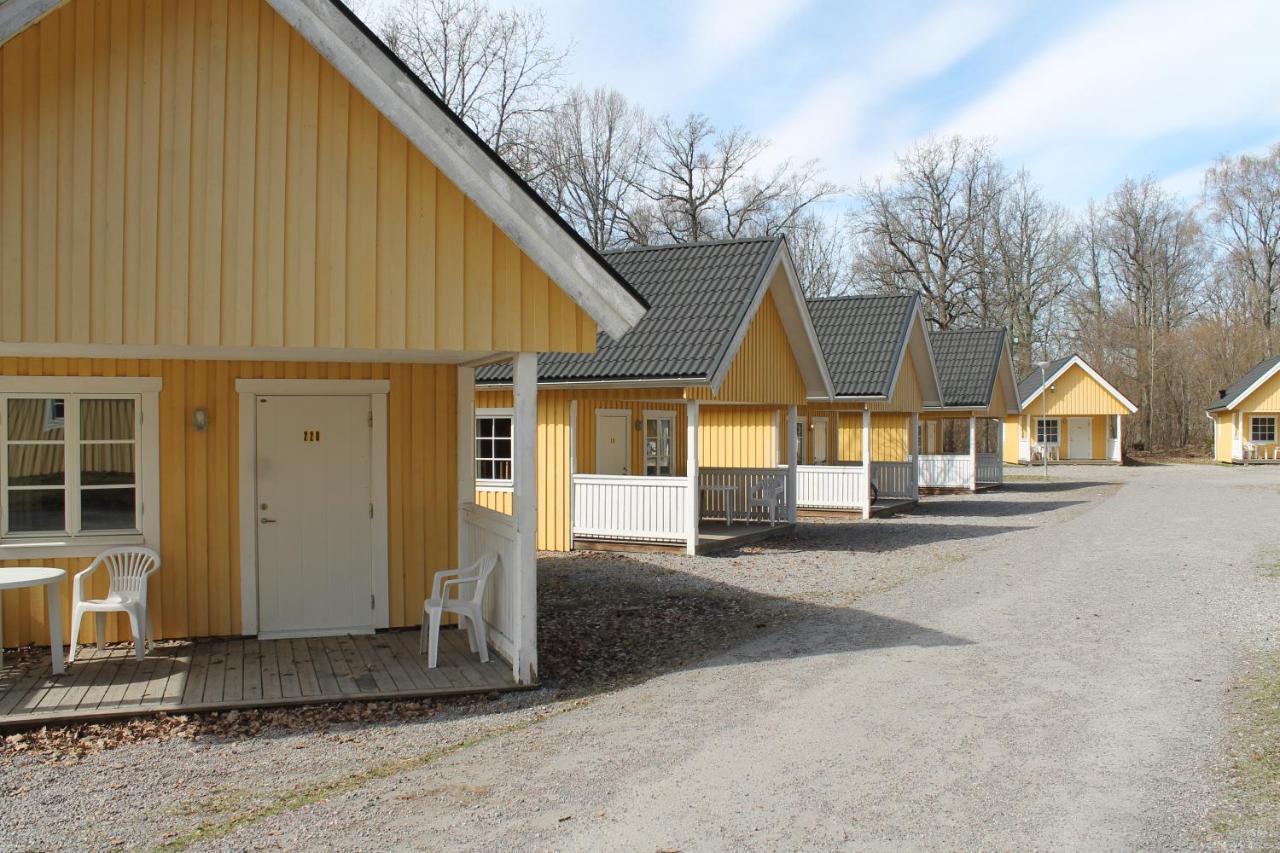 אסקילסטונה Vilsta Camping And Cottages מראה חיצוני תמונה